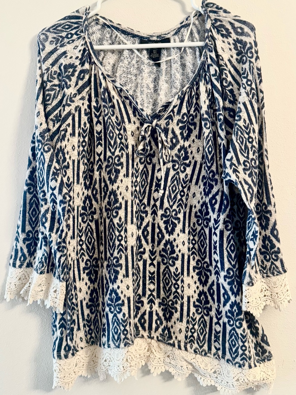 Style & Co Blue Ikat Crochet Trim Peasant Top XXL - Picture 2 of 7